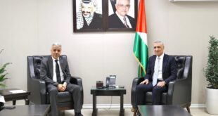 رئيس الهيئة العامة للشؤون المدنية أيمن قنديل يبحث مع وزير التربية والتعليم أمجد برهم تحديات قطاع التعليم