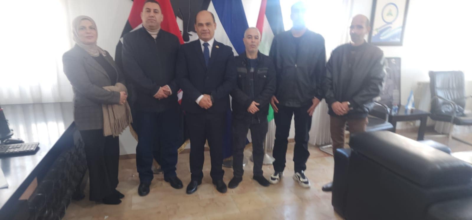 وفد قيادي من النضال الشعبي يلتقي سفير نيكاراغوا ويبحثان اخر المستجدات السياسية