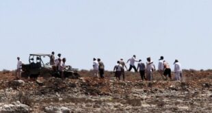 مستوطنون يسيجون أراضي المواطنين في خربة المراجم جنوب نابلس
