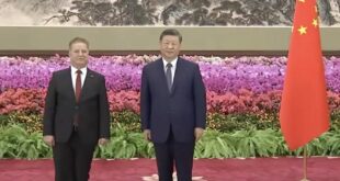 السفير جواد عواد يقدم أوراق اعتماده للرئيس الصيني