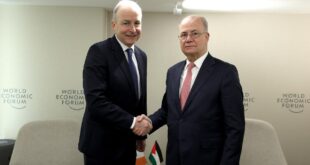 رئيس الوزراء محمد مصطفى يبحث مع رئيس وزراء ايرلندا تطورات الأوضاع في فلسطين