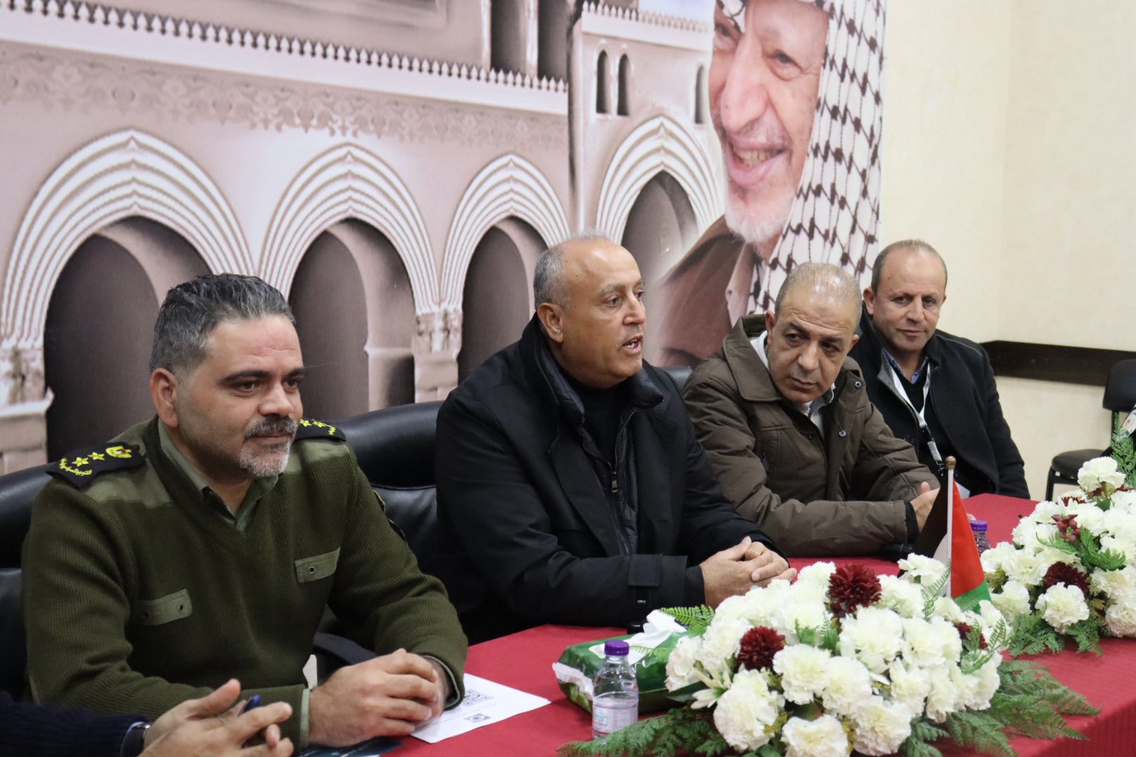 محافظ جنين كمال أبو الرب يفتتح اللقاء التوعوي الذي تنظمه اللجنة المركزية للانتخابات