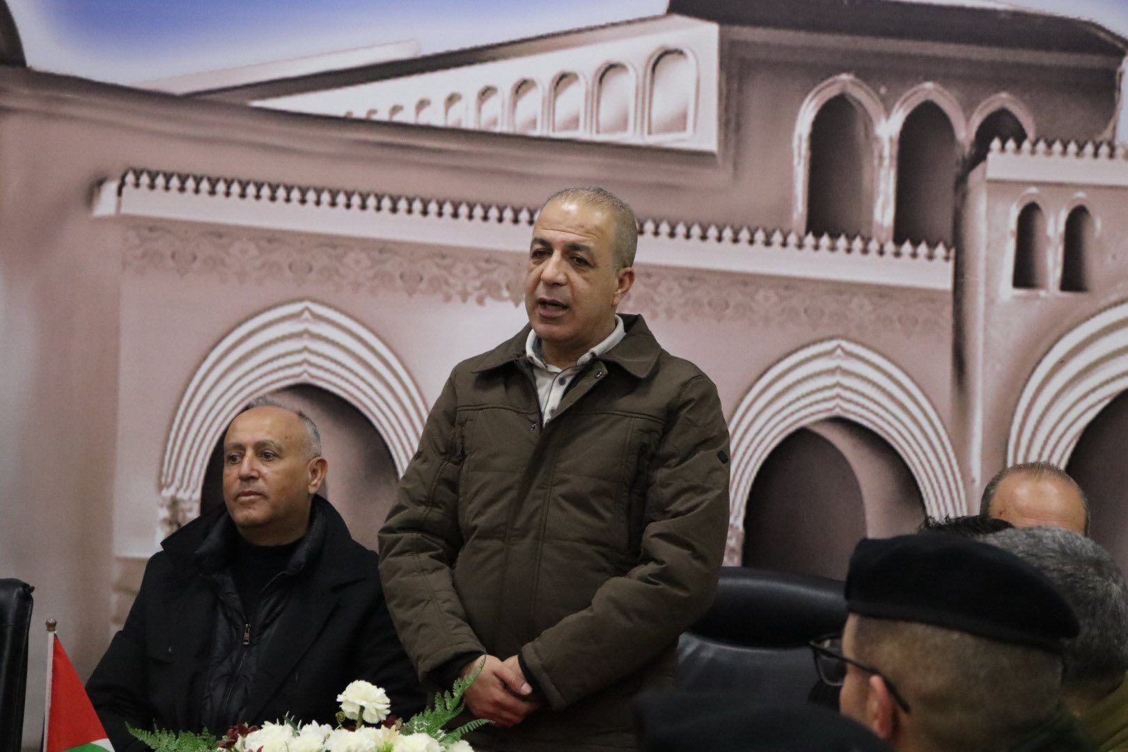 محافظ جنين كمال أبو الرب يفتتح اللقاء التوعوي الذي تنظمه اللجنة المركزية للانتخابات