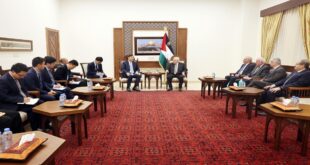 الرئيس محمود عباس يستقبل المبعوث الصيني إلى الشرق الأوسط الخاص تشاي جيون ويثمن مواقف الصين الداعمة للحقوق الفلسطينية