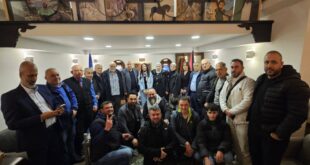 سفيرة فلسطين في البوسنة والهرسك سيلفيا أبو لبن تلتقي الجالية الفلسطينية لتعزيز التواصل والتعاون