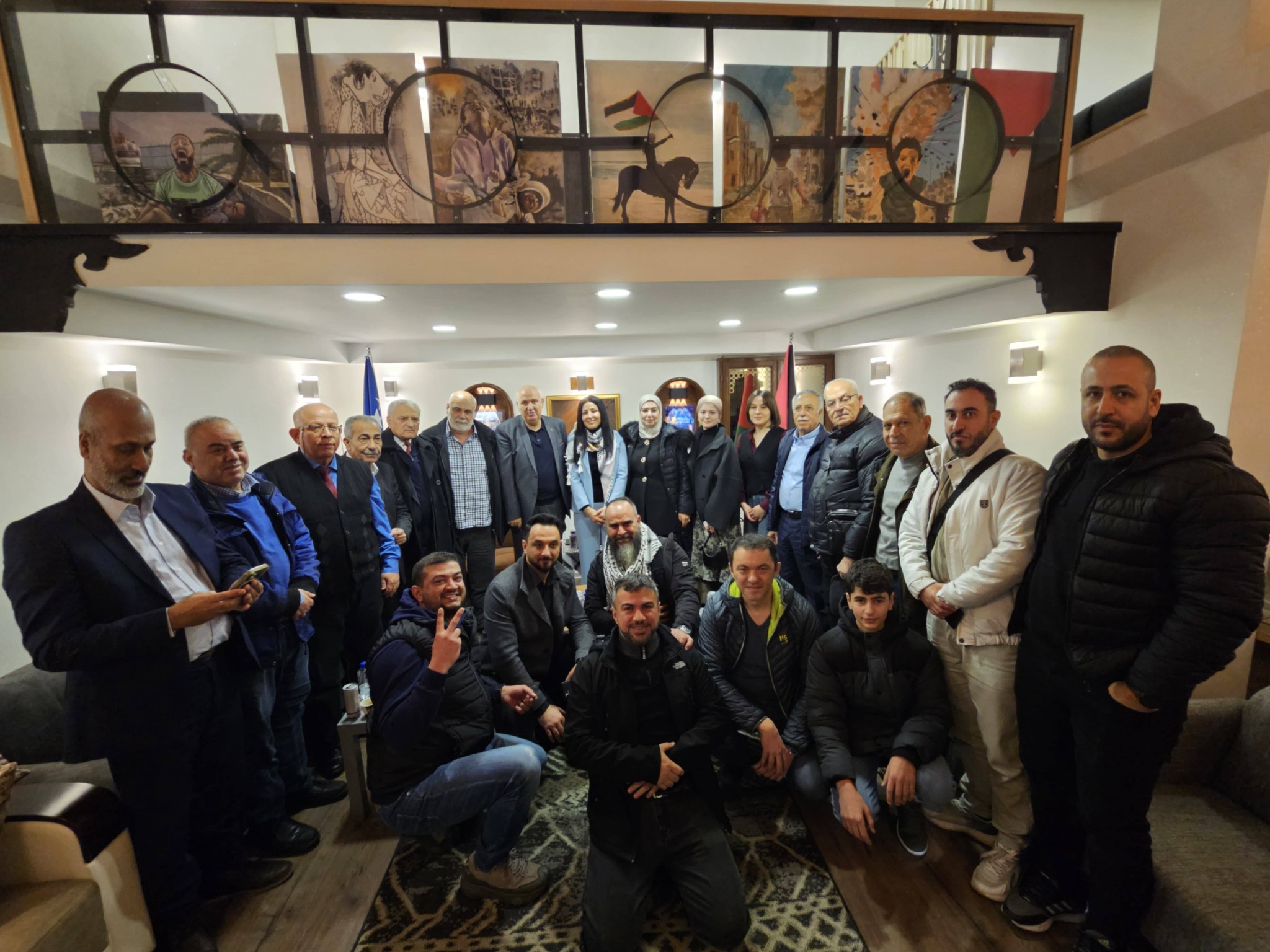 سفيرة فلسطين في البوسنة والهرسك سيلفيا أبو لبن تلتقي الجالية الفلسطينية لتعزيز التواصل والتعاون