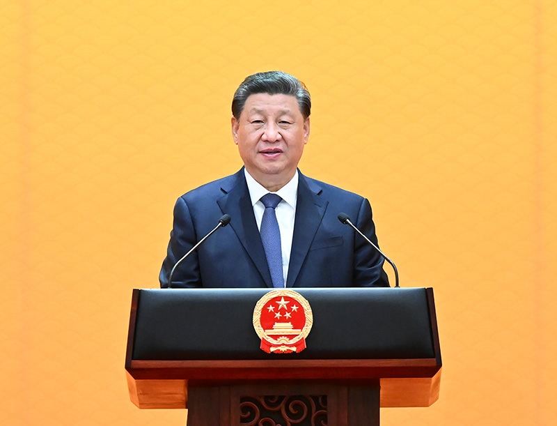 رئيس الصين شي جين بينغ  يعين سفراء جددا
