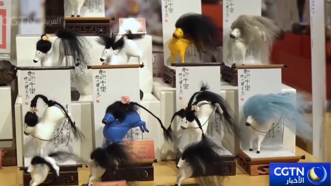 الصين : منتج تفاعلي في متحف شاندونغ للفنون بمناسبة عام الحصان يصبح ظاهرة ثقافية