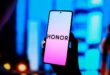 Honor تتحدى آبل وسامسونغ بهاتف نحيف ومتطور