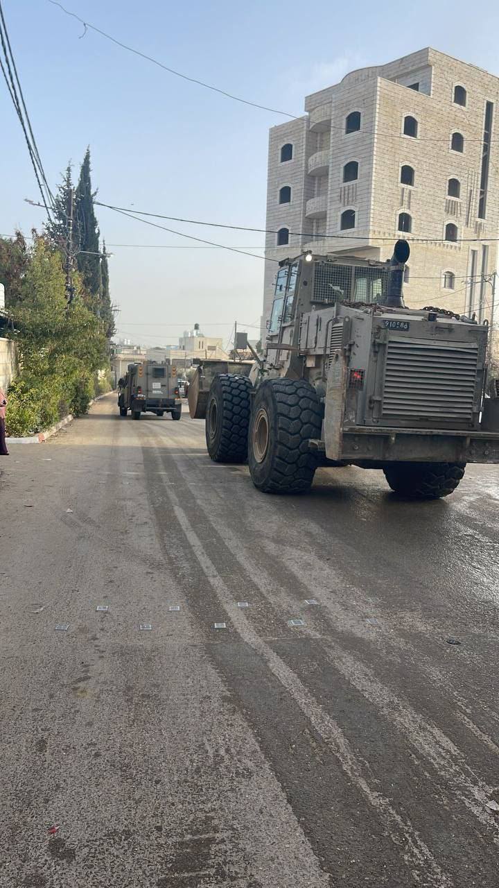 جيش الاحتلال يعلن بدء عملية عسكرية في حزما شمال القدس