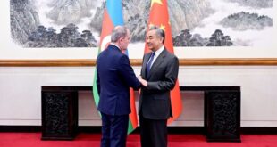 وزير الخارجية الصيني وانغ يي يعقد محادثات مع نظيره الأذربيجاني