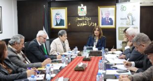 وزارة شؤون المرأة تعقد لقاءً حوارياً مع شخصيات وطنية وقيادات مؤثرة حول استحقاقات المرحلة وواقع المرأة