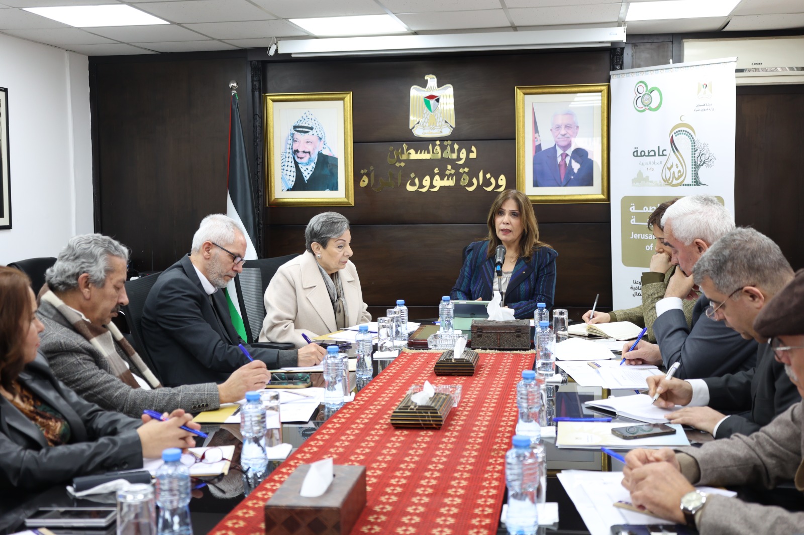 وزارة شؤون المرأة تعقد لقاءً حوارياً مع شخصيات وطنية وقيادات مؤثرة حول استحقاقات المرحلة وواقع المرأة