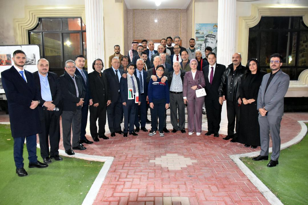 روحي فتوح يلتقي الجالية الفلسطينية في البحرين