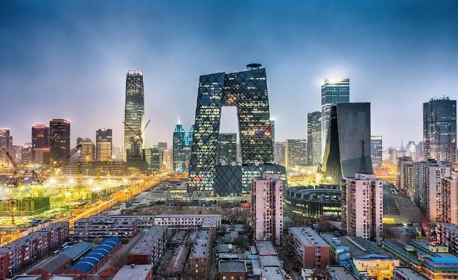 في عالم يسوده عدم اليقين.. الصين توفر الاستقرار بتحقيقها هدف النمو المحدد لعام 2025