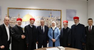 حسين الشيخ يستقبل وفداً من الطائفة السامرية