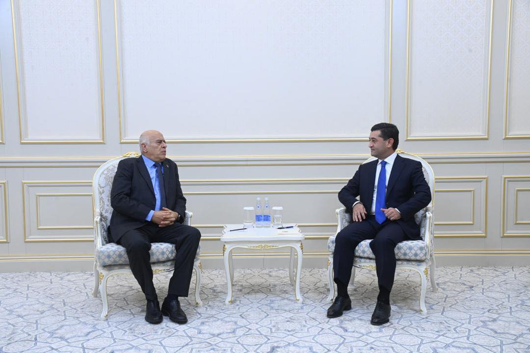 وزير خارجية أوزبكستان يستقبل الفريق جبريل الرجوب