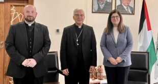 فارسين أغابكيان شاهين تلتقي القاصد الرسولي ورئيس الأساقفة