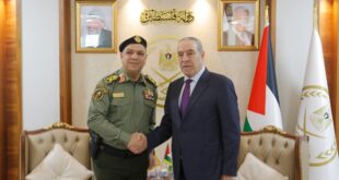 سيادة نائب الرئيس حسين الشيخ يزور مقر قيادة الاستخبارات العسكرية ويلتقي باللواء محمد الخطيب