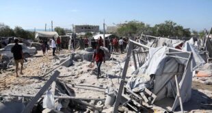 4 إصابات في قصف الاحتلال خيمة تؤوي نازحين بمواصي خان يونس في قطاع غزة