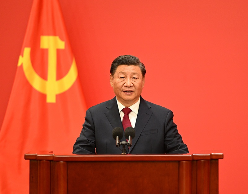 رئيس الصين شي جين بينغ يدعو إلى تحقيق اختراقات في تطوير صناعات المستقبل
