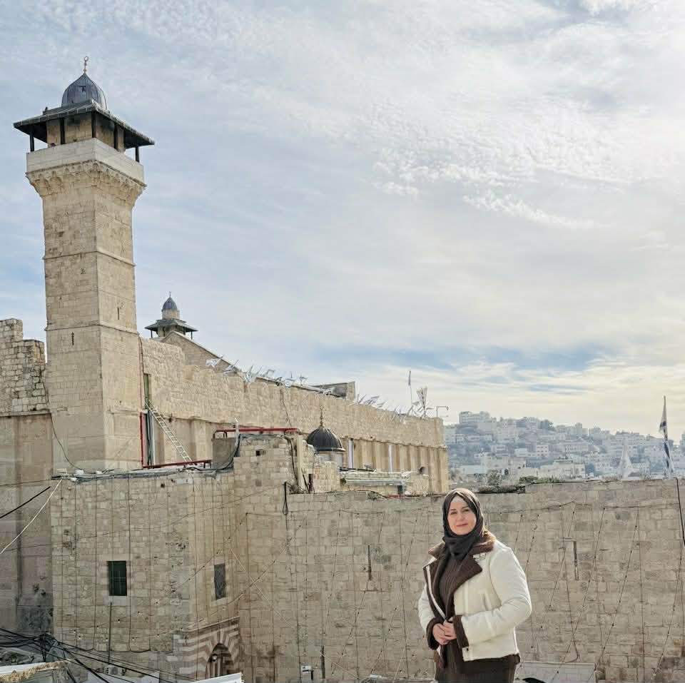 الاحتلال يسحب صلاحيات التنظيم والبناء في الحرم الإبراهيمي ، خطوة تهويدية جديدة تحت غطاء الترميم 