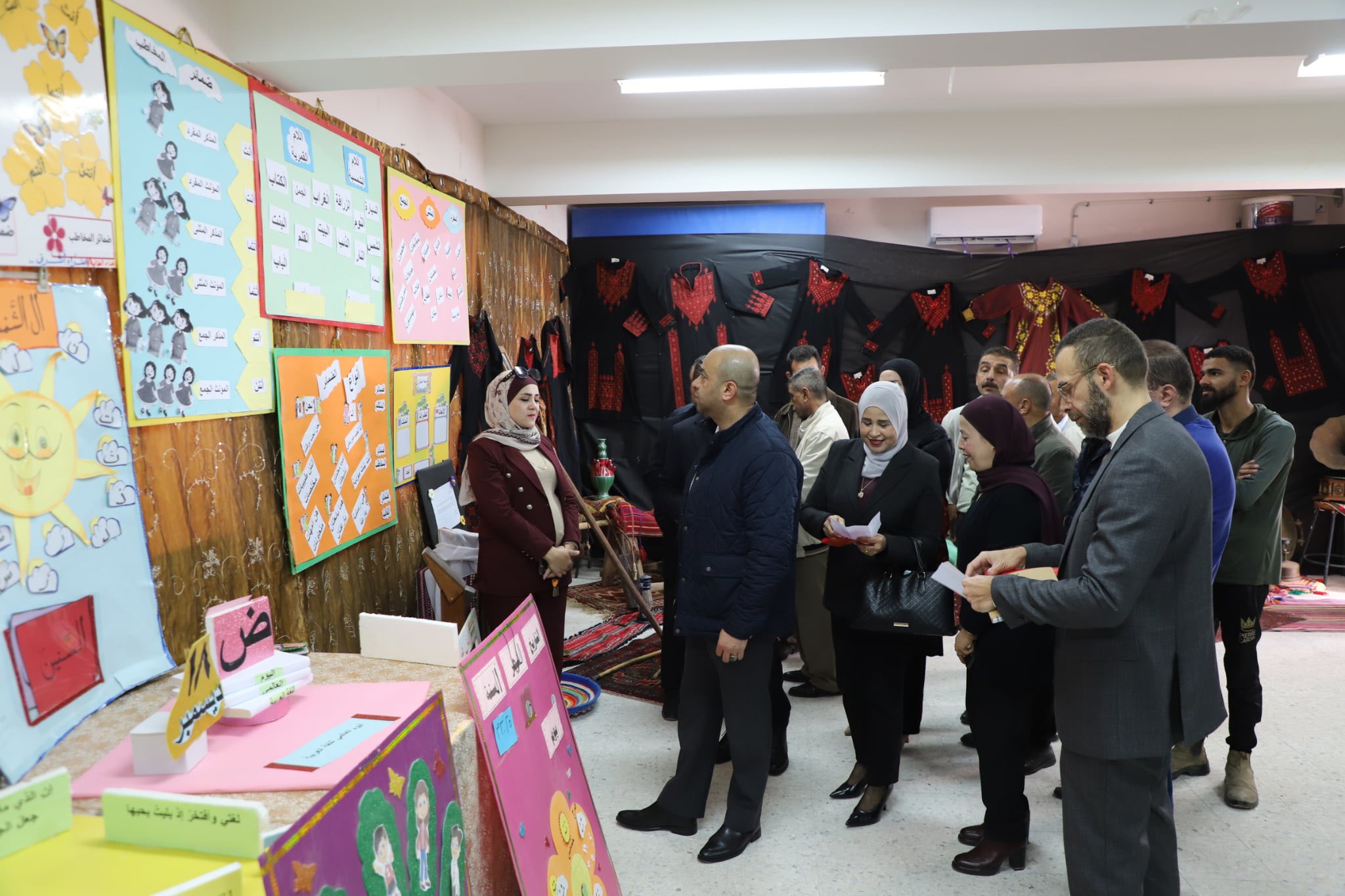افتتاح معرض التراث "هوية لا تغيب" في مدرسة مرج الغزال الثانوية للبنات