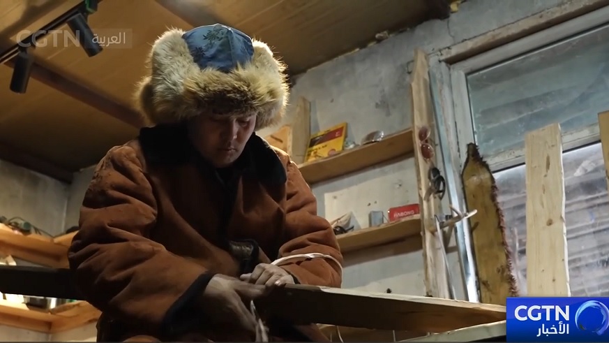 من أصداء ألتاي القديمة إلى أجواء ميلانو الأولمبية: رحلة في مهد التزلج البشري