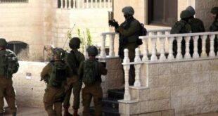 الاحتلال يداهم منزلا في عناتا شمال شرق القدس المحتلة