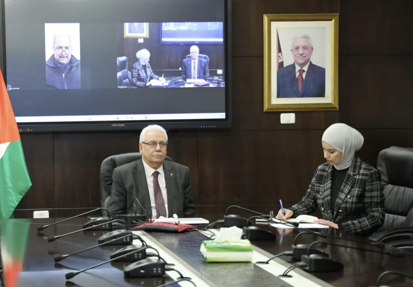 وزير الصحة يبحث مع سفير جنوب إفريقيا تعزيز التعاون الصحي بين البلدين