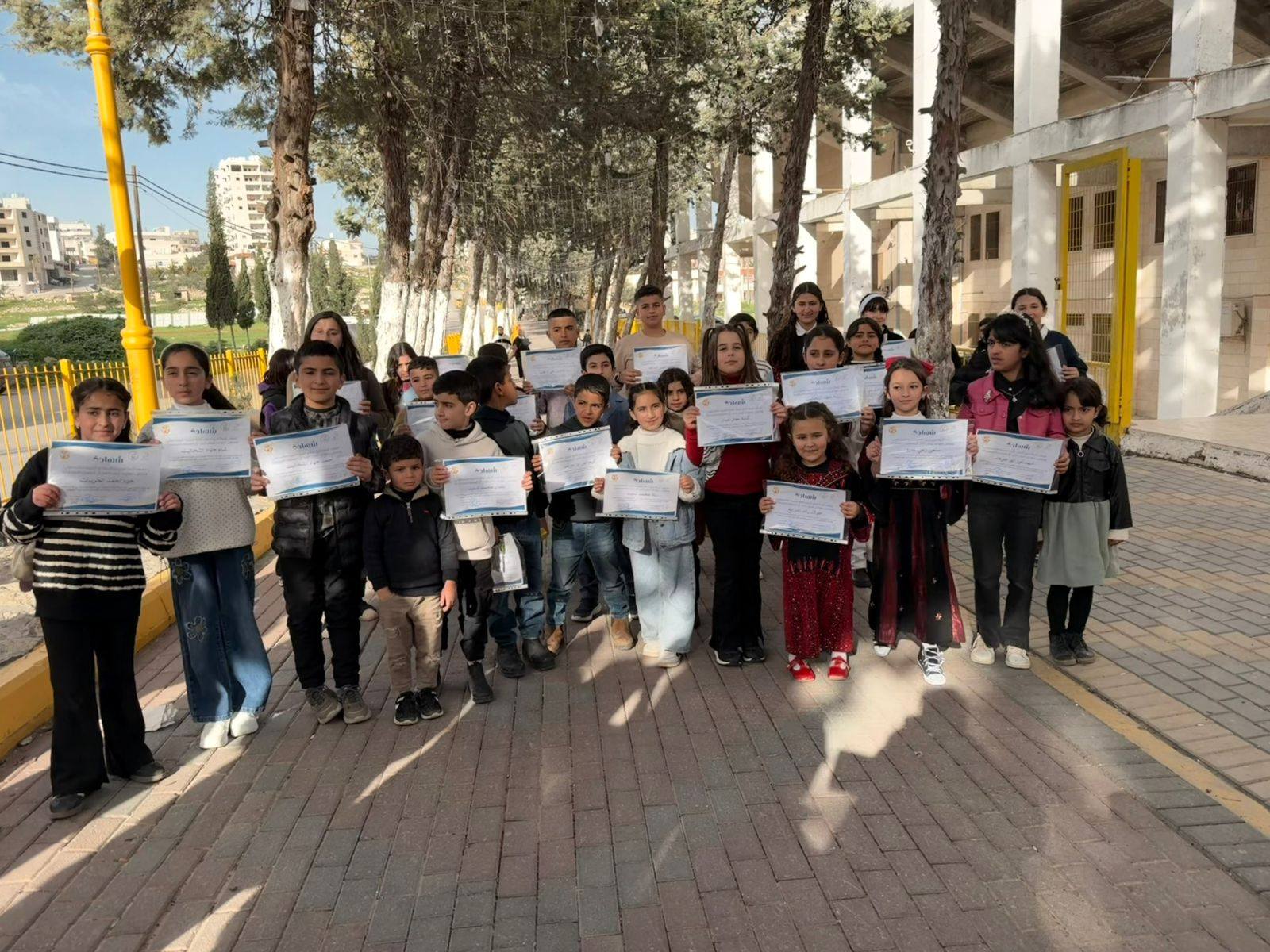 نادي أحباب اللغة العربية الفلسطيني وملتقى سواعد شباب الغد يخرّجان الفوج الثاني من دورة فن الخطابة والإلقاء في مدينة دورا