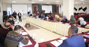 موسى أبو زيد يلتقي متدربي برنامج إعداد القادة ويؤكد أهمية التعلم المستمر وإتقان اللغات في بناء القيادات الوطنية