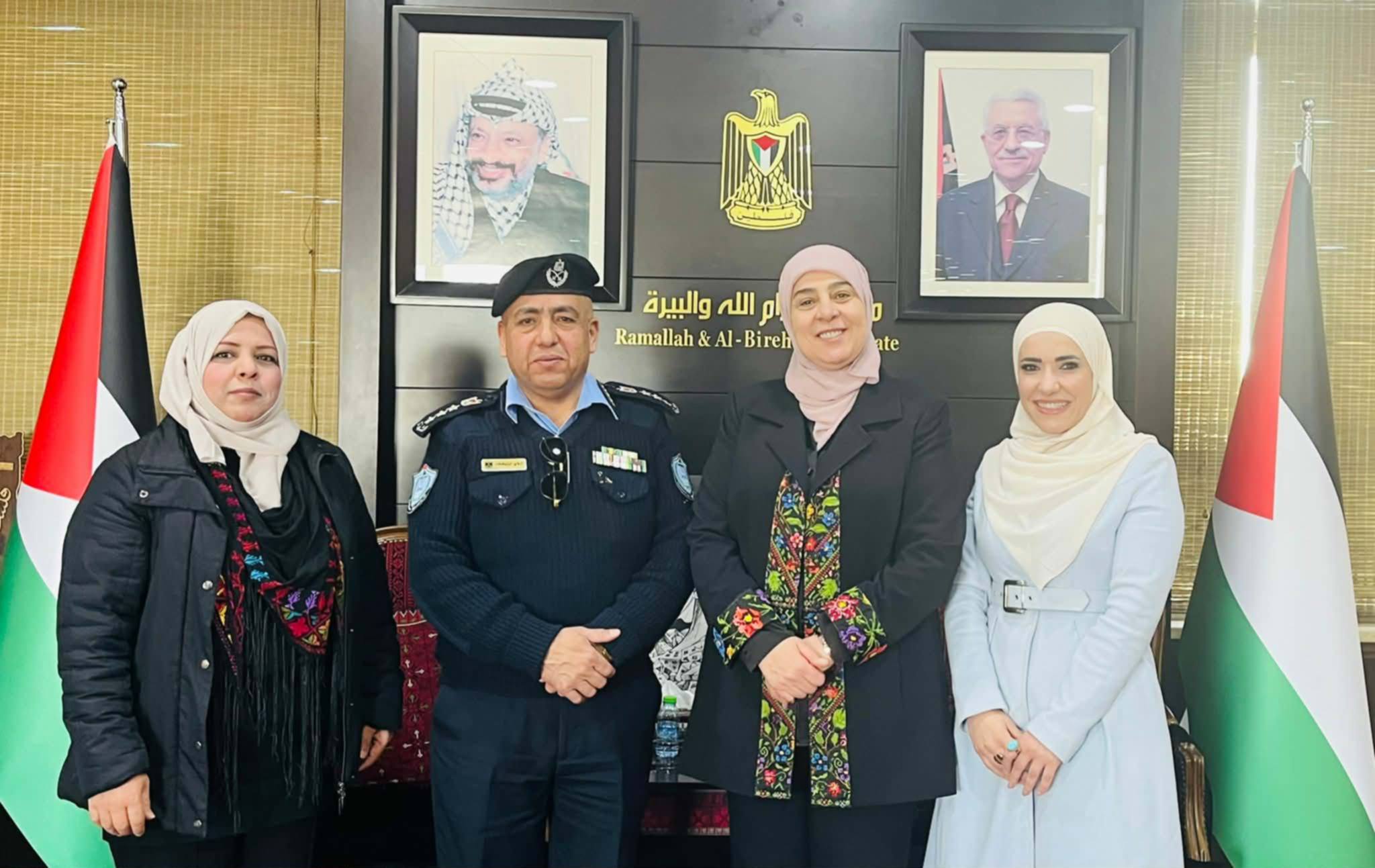 محافظ رام الله والبيرة د. ليلى غنام تُكرم الكاتبة والباحثة تهاني رفعت بشارات تقديراً لمسيرتها الفكرية والأدبية