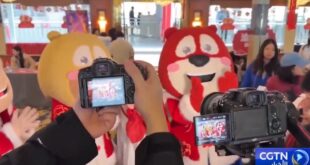 الصين : تشونغتشينغ تستخدم سحر الأفلام لعرض الروح الحضرية الجديدة