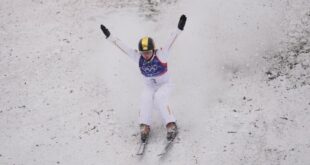 تصفيات القفزات الهوائية للرجال في التزلج الحر خلال أولمبياد ميلانو-كورتينا 2026