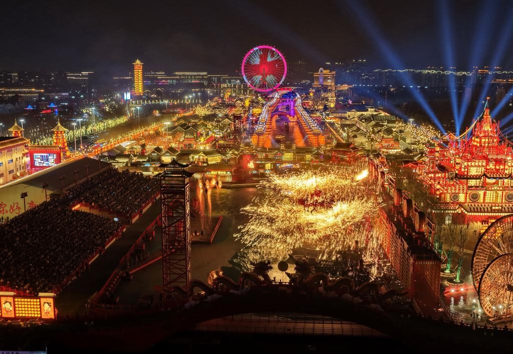 احتفالات عيد الربيع في خبي بشمالي الصين