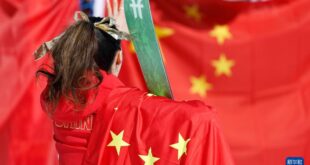 الصينية قو آي لينغ تدافع عن لقبها الأولمبي في سباق التزلج الحر داخل نصف أنبوب للسيدات في أولمبياد ميلانو-كورتينا 2026 دورة الألعاب الأولمبية الشتوية