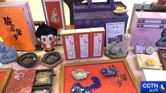 دور السينما والمتاجر تتبادل التذاكر وفواتير التسوق في عطلة عيد الربيع الصيني