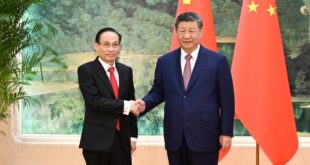 رئيس الصين شي جين بينغ يلتقي المبعوث الخاص للأمين العام للجنة المركزية للحزب الشيوعي الفيتنامي في بكين