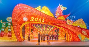 الأجواء الاحتفالية تزداد في جميع أنحاء الصين مع اقتراب عيد الربيع الصيني