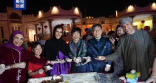 سفارة الصين لدى عمان تحتفل بعيد الربيع وفيلم ترويجي لحفل مجموعة الصين للإعلام يظهر لأول مرة في السلطنة