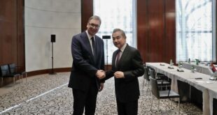 الصين وصربيا تتعهدان بتعزيز العلاقات وتعميق التعاون وسط حالة عدم اليقين العالمية