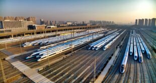 القطارات فائقة السرعة تستعد لموسم ذروة السفر بمناسبة عيد الربيع في الصين