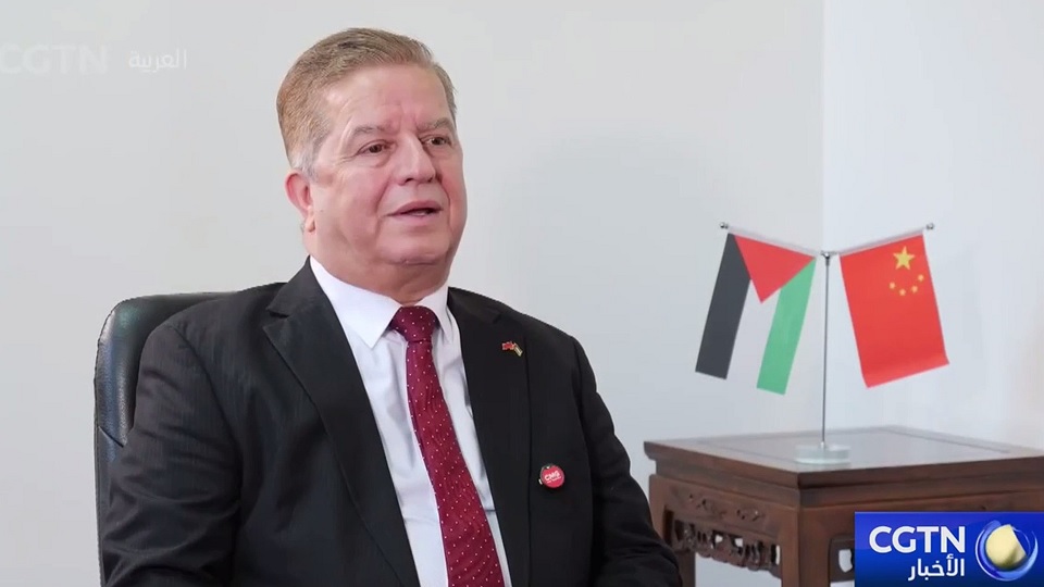 السفير الفلسطيني لدى الصين يوجه تهانيه بمناسبة رأس السنة الصينية الجديدة