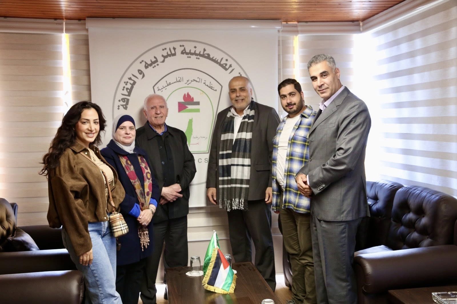 اللجنة الوطنية الفلسطينية للتربية والثقافة عزام الأحمد و رمزي رباح لبحث تكامل الجهود الوطنية وتعزيز التمثيل الدولي