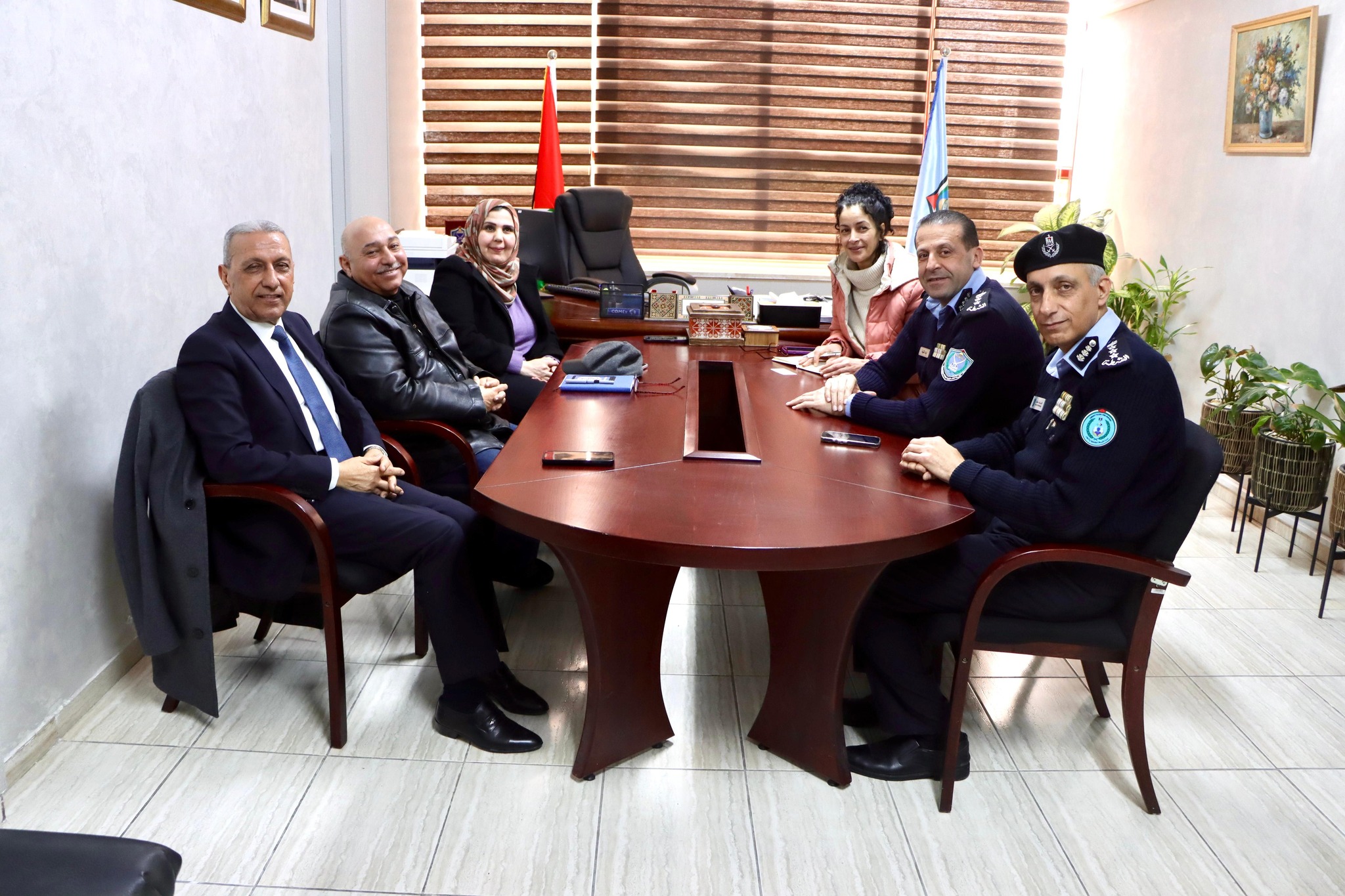 الشرطة والمركز الفلسطيني للدراسات الاستراتيجية يوقعان مذكرة تفاهم وتعاون لتعزيز الشراكة وتطوير الأداء المؤسسي