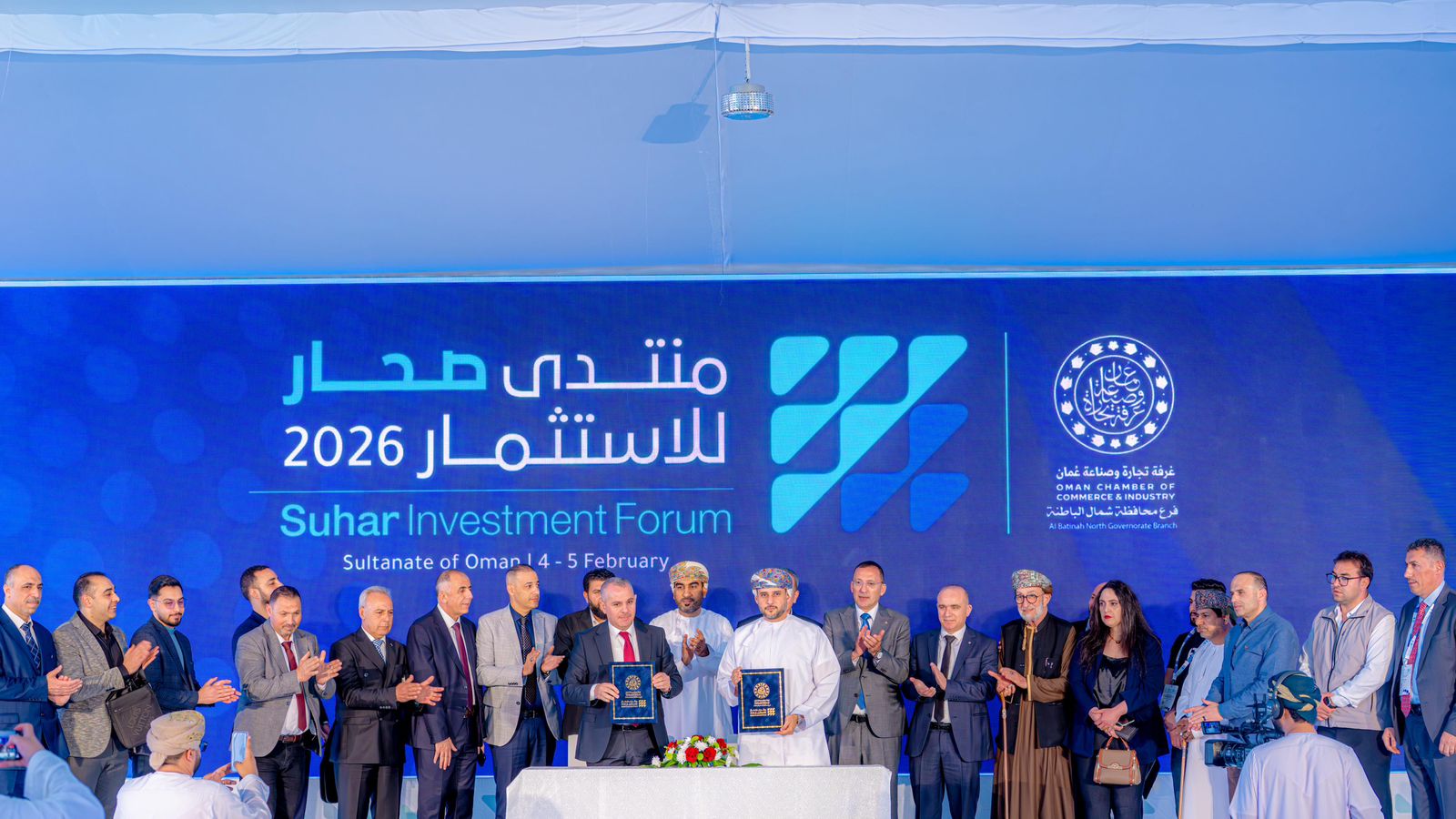 الرويضي يرعى مذكرة تفاهم لتعزيز التعاون بين غرفتي تجارة مسقط وفلسطين