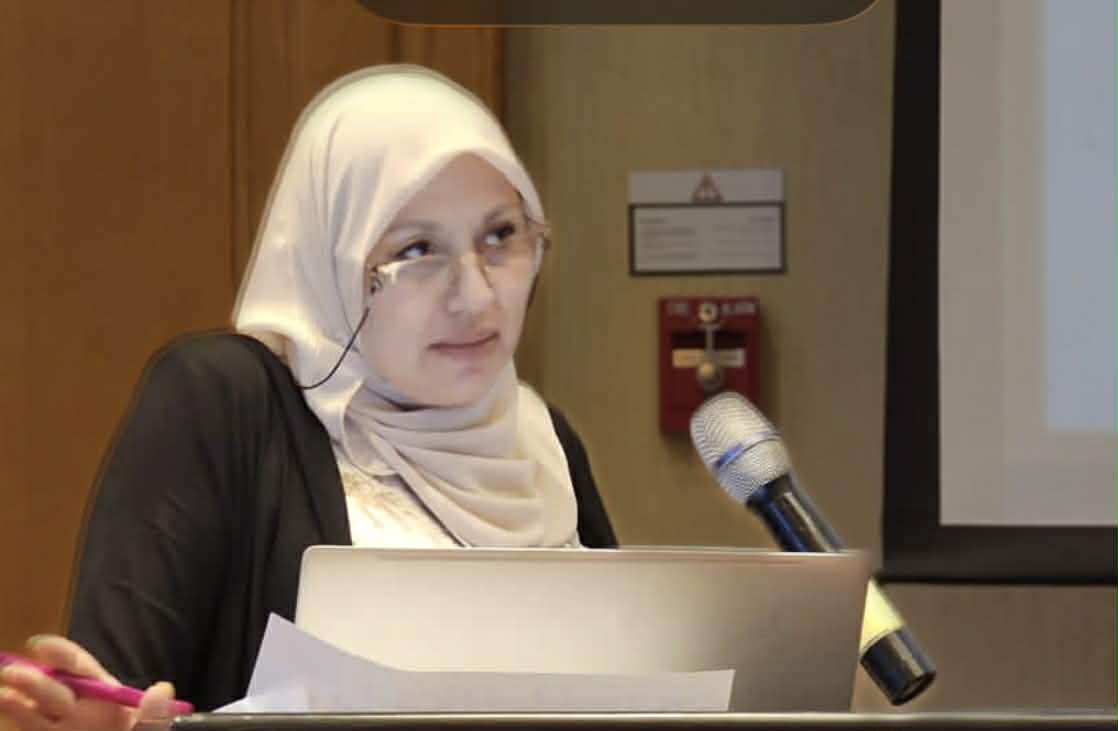 خلف ستارة ال Status: Post ما لا يراه المراقبون