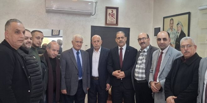 عباس زكي يزور محافظة سلفيت ويهنئ الأسير المحرر "عبد الستار عواد" بالإفراج عنه من سجون الاحتلال