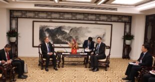 السفير عواد يطلع المبعوث الصيني على خطورة قرارات الاحتلال الأخيرة